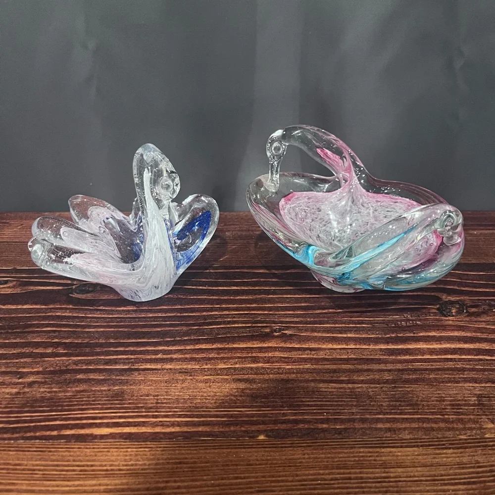 Murano Made in Italy Handblown Glass Swan Shaped Figure &‎ Bowl.
